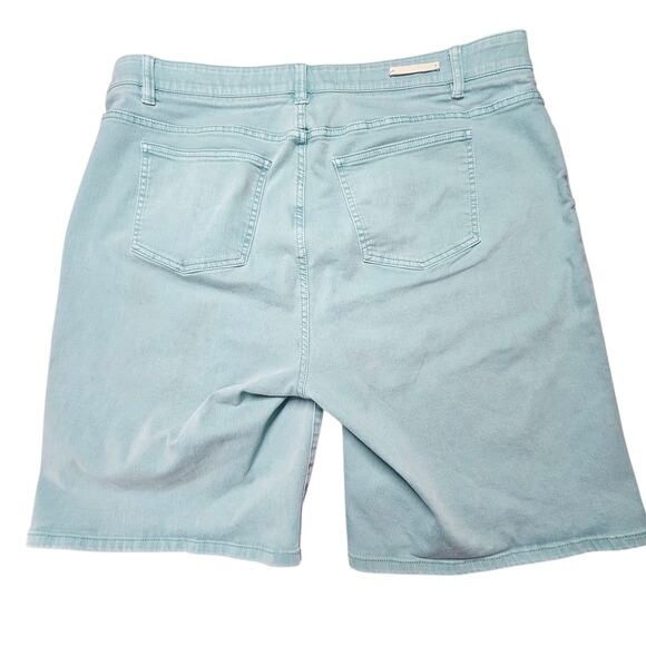 Soft Surroundings Ultimate Pull On Relaxed Denim Shorts Plus Size 1X - Picture 2 of 8